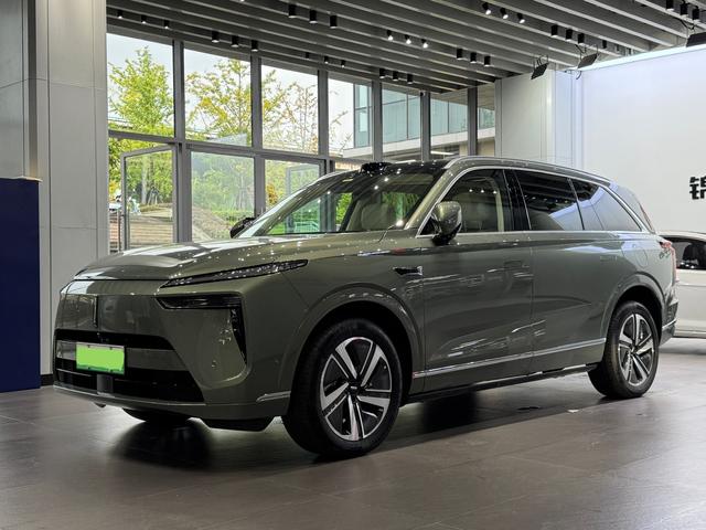 Blue Mountain 2025 four-wheel drive Max