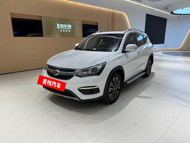 Song DM 2017 1.5TID full-time four-wheel drive honor type