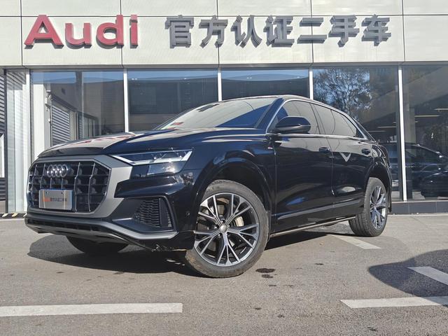 Audi Q8 2021 55 TFSI Luxury Dynamic