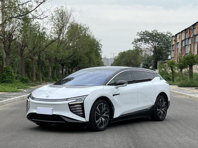 High Hopper HiPhi X 2022 Chuang Yuan Edition 6-seat Long Range Edition