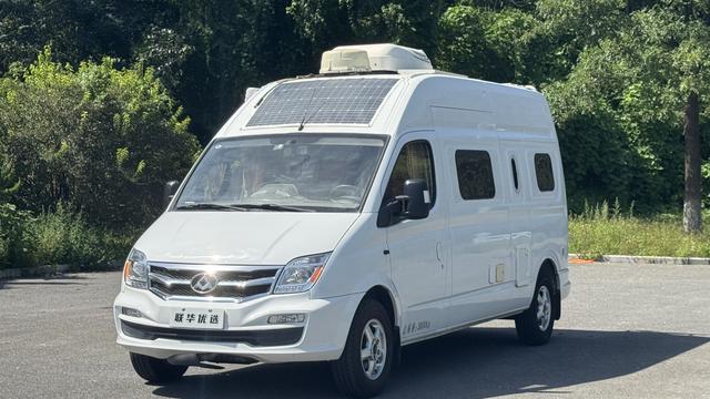 Xintu V80 2018 2.5T automatic rear drive 5-seater original customized version