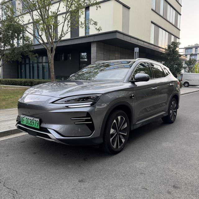 Song PLUS EV 2025 Smart Driving Version 520KM Premium Model