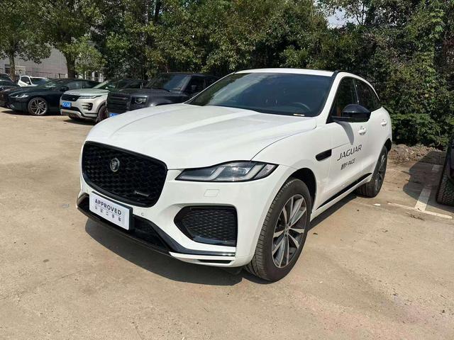 Jaguar F-PACE 2024 P250 R-Dynamic SE
