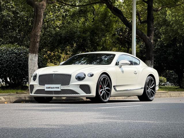Continental 2020 4.0T GT V8