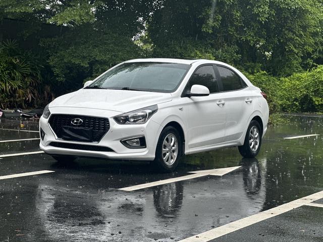 Rena 2017 1.4L automatic Jump version Country V