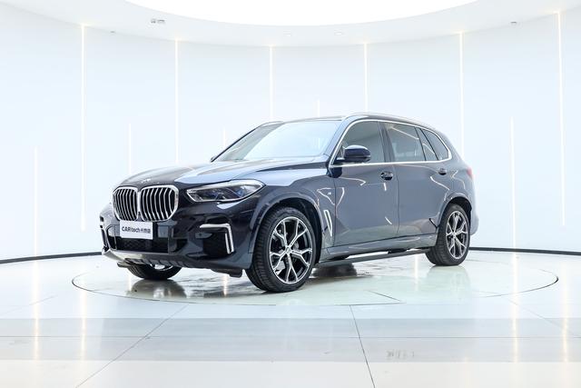 BMW X5 2022 xDrive 40Li M Sport Package