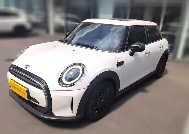 MINI 2023 1.5T ONE five-door version