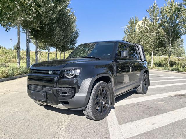 Defender 2023 Modified 110 3.0T P400 Dark Special Edition