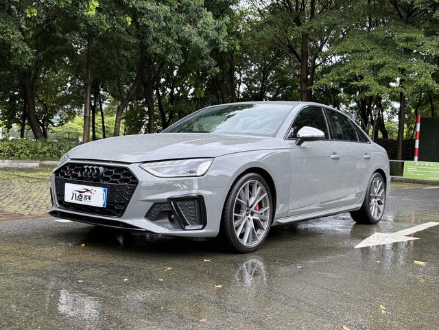 Audi S4 2022 3.0TFSI