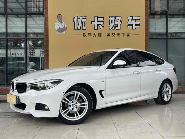 BMW 3 Series GT 2019 320i M sports suit