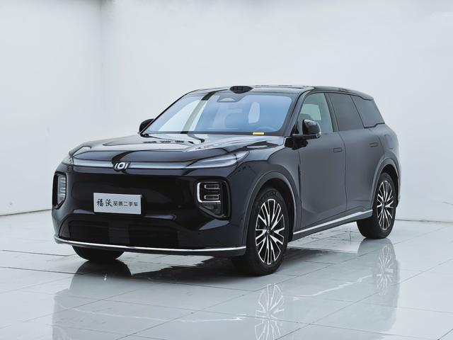 Changan Qiyuan Q07 2025 1.5T automatic front drive 5-seater original customized version
