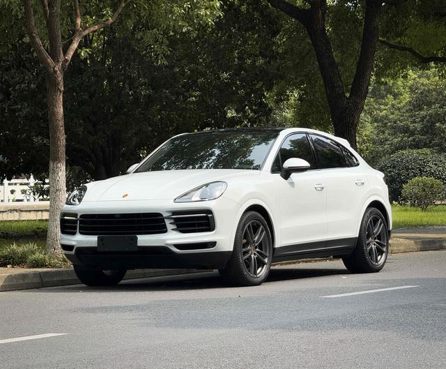 Cayenne Coupé 2019 Cayenne Coupé 3.0T