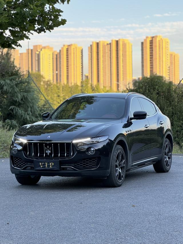 Levante 2019 3.0T 350Hp Standard Edition State VI