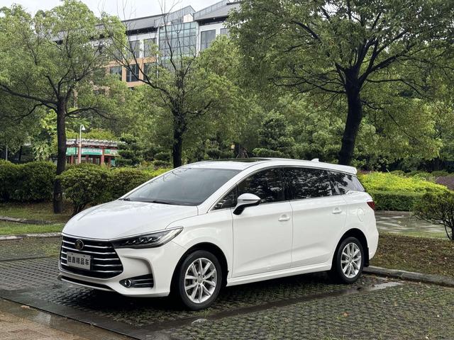 Song MAX 2019 1.5T manual Zhilian Ruiyi sunroof type 7-seater Country VI
