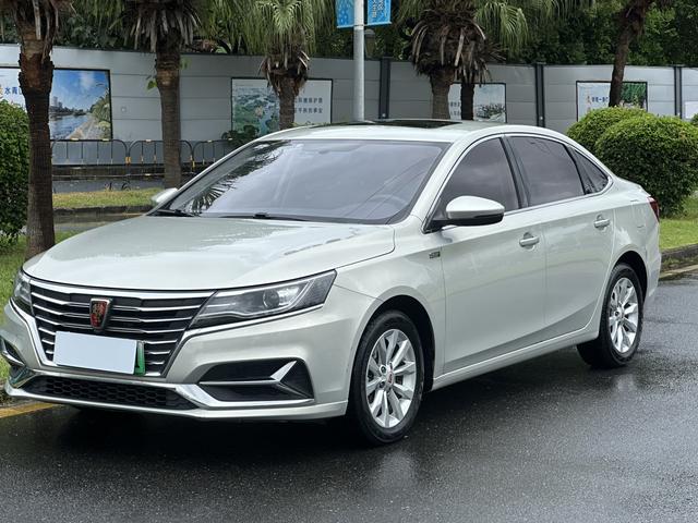 Roewe ei6 2017 45T Hybrid Connected Smart Edition