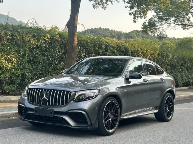Mercedes-Benz GLC Coupe AMG 2017 AMG GLC 43 4MATIC Coupe SUV