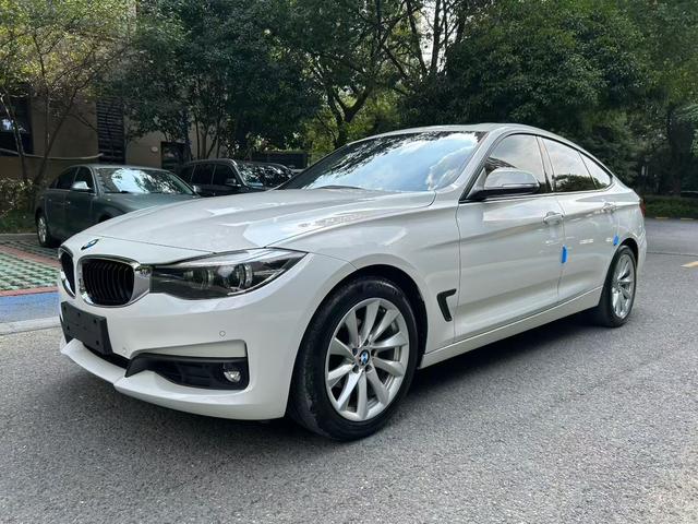 BMW 3 Series GT 2017 320i Style