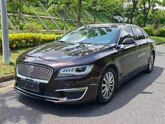 Lincoln MKZ 2020 2.0T Premium Edition