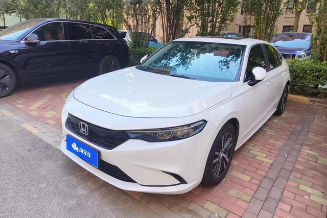 Model 2023 240TURBO CVT Leader