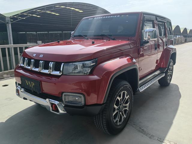 Beijing off-road BJ40 2020 2.0T automatic four-wheel drive City Hunter Edition Extreme type