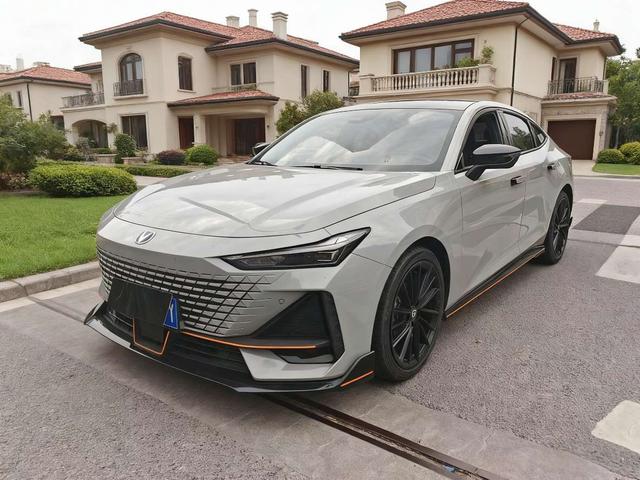 Chang'an UNI-V 2022 1.5T Excellence