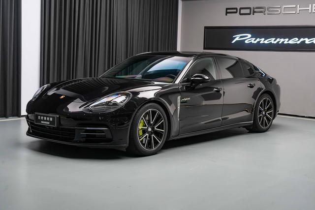 Panamera E-Hybrid 2017 Panamera 4 E-Hybrid Executive Plus 2.9T