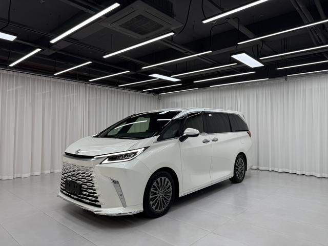 Lexus LM 2023 350h E-Four 7-seat Junior Edition
