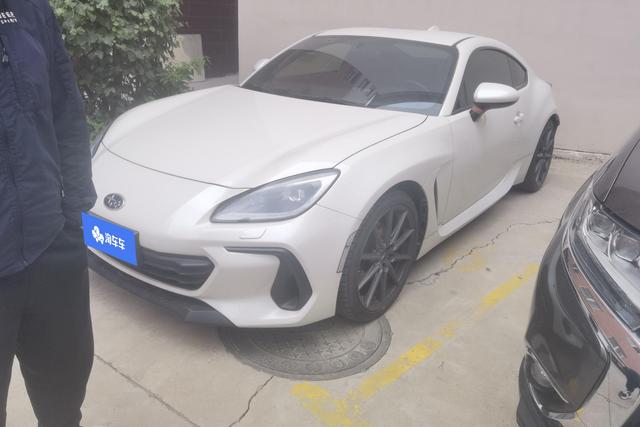 Subaru BRZ 2022 2.4L manual version