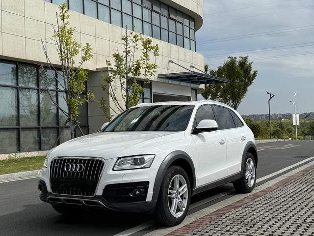 Audi Q5 2017 Plus 40 TFSI Technical