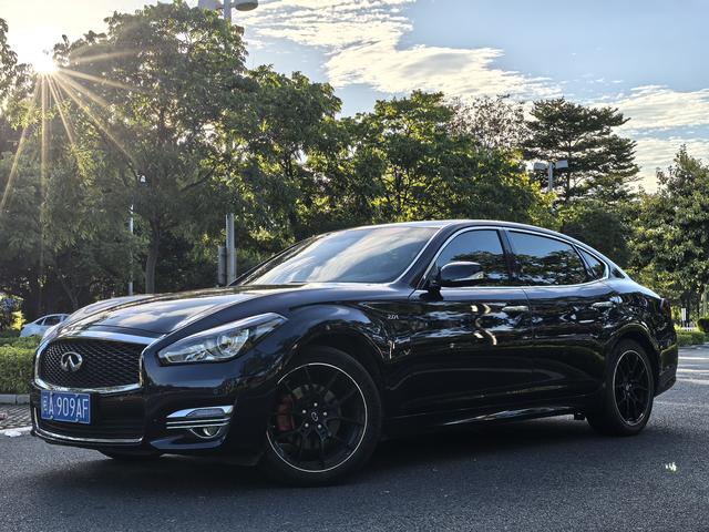 Infiniti Q70 2019 Q70L 2.0T Enjoyable Edition