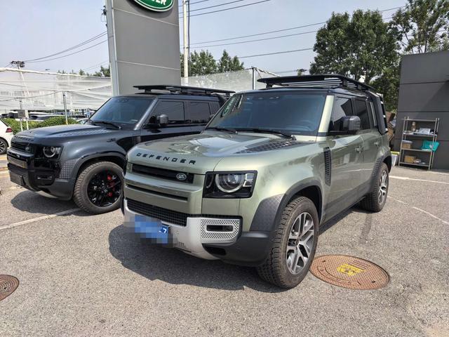 Defender 2024 110 3.0T P400 Dark Special Edition