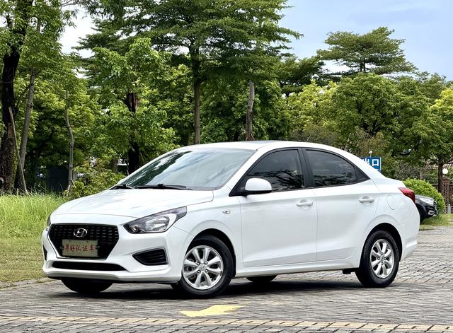 Rena 2020 1.4L Automatic Jump Edition