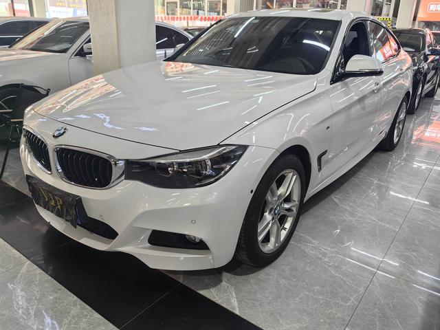 BMW 3 Series GT 2019 320i M sports suit