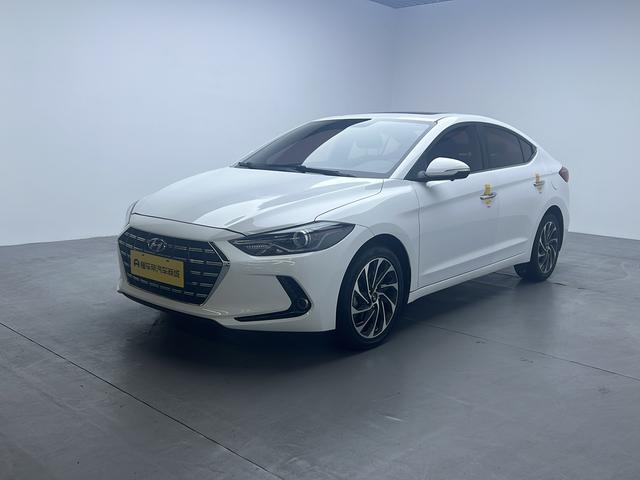 Leading the 2019 1.4T dual-clutch dazzling*dynamic type