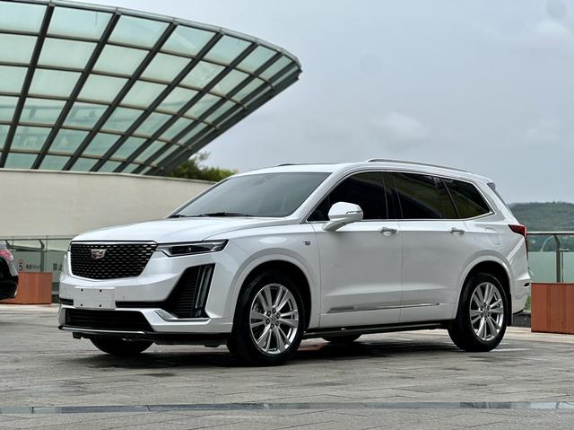Cadillac XT6 2020 facelift 28T six-seater four-wheel drive luxury