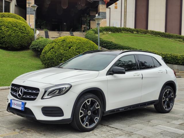 Mercedes-Benz GLA 2018 GLA 220 4MATIC Sport