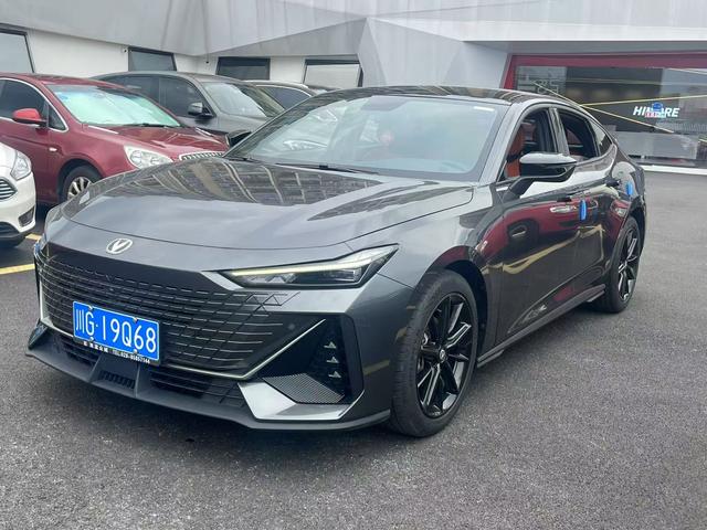 Chang'an UNI-V 2022 1.5T Premium
