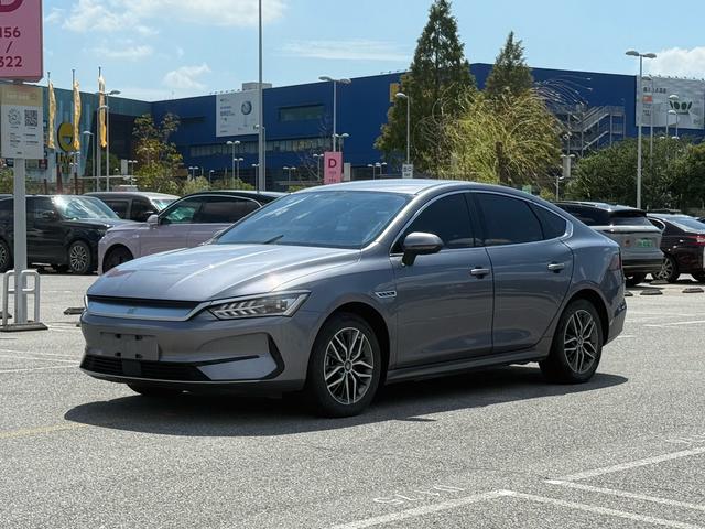 QIN PLUS EV 2023 Champion Edition 510KM LEADER