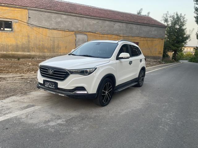 Pentium X40 2019 1.6L automatic luxury Country V