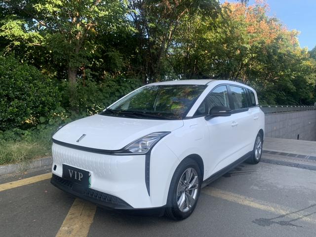 Pentium NAT 2022 Lexiang Travel Edition 100kW 425km