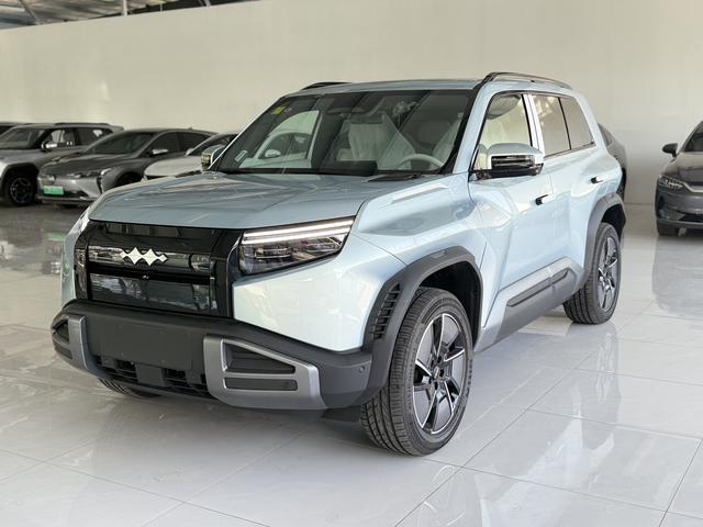 Titanium 3 2025 501KM four-wheel drive Smart driving Ultra version