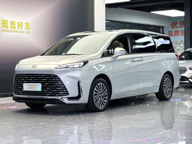 Buick GL8 PHEV 2025 Lushang 1.5T Premium Edition