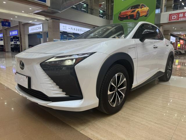 Lexus RZ 2023 450e DIRECT4 Vertical Edition