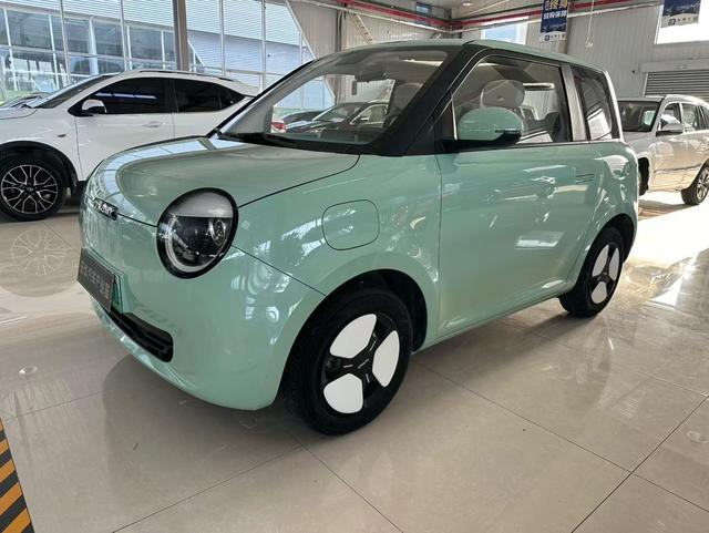 Longacre Lumin 2022 301KM Honeydew Model