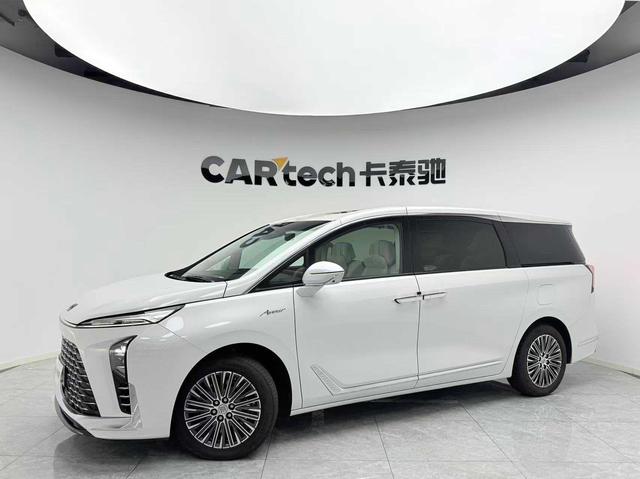 Buick GL8 PHEV 2024 Lu Zun 1.5T Premium Edition