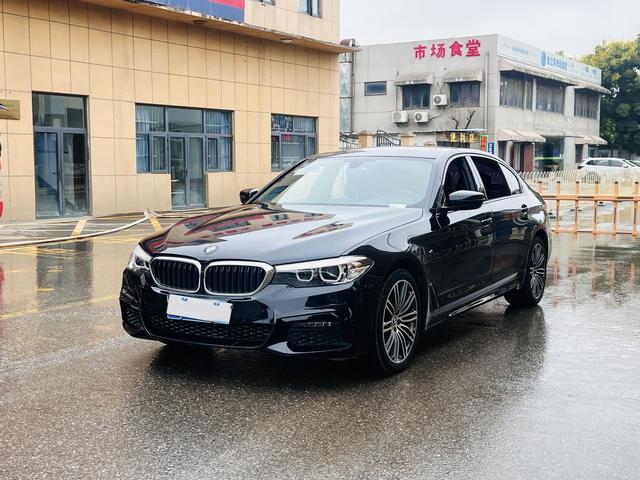 BMW 5 Series 2019 530Li Leader M Sport Package