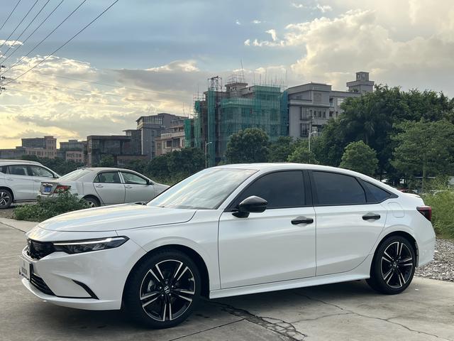 Type 2023 240TURBO CVT Phantom Night-Luxury Edition