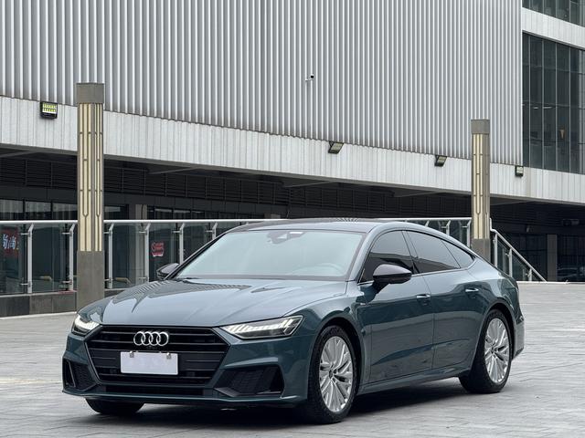 Audi A7 2022 45 TFSI Precision Selection