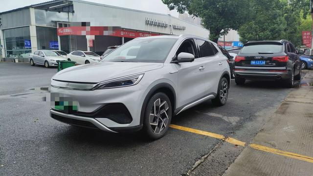 Yuan PLUS 2022 510KM Flagship