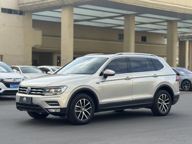 Touganda L 2018 330TSI Automatic 2WD Luxury Edition